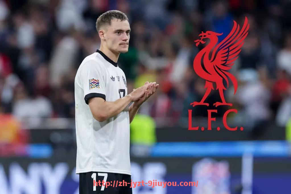 jiuyou九游娱乐-英超联赛每场比赛允许上场球员数量与替补规则详解